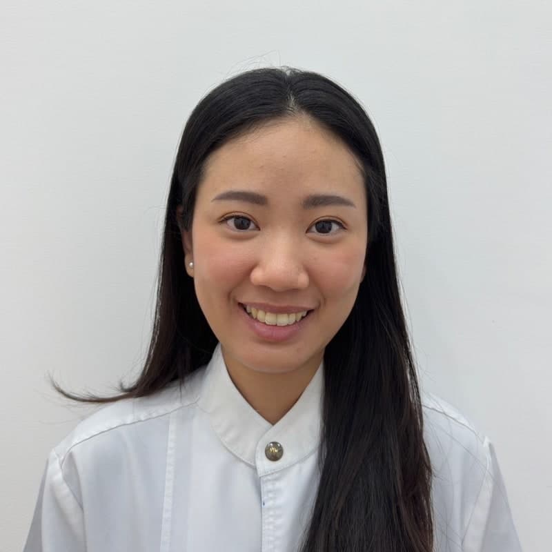 Dr. Thanatcha — ทพญ.ธนัชชา มั่นคงดี